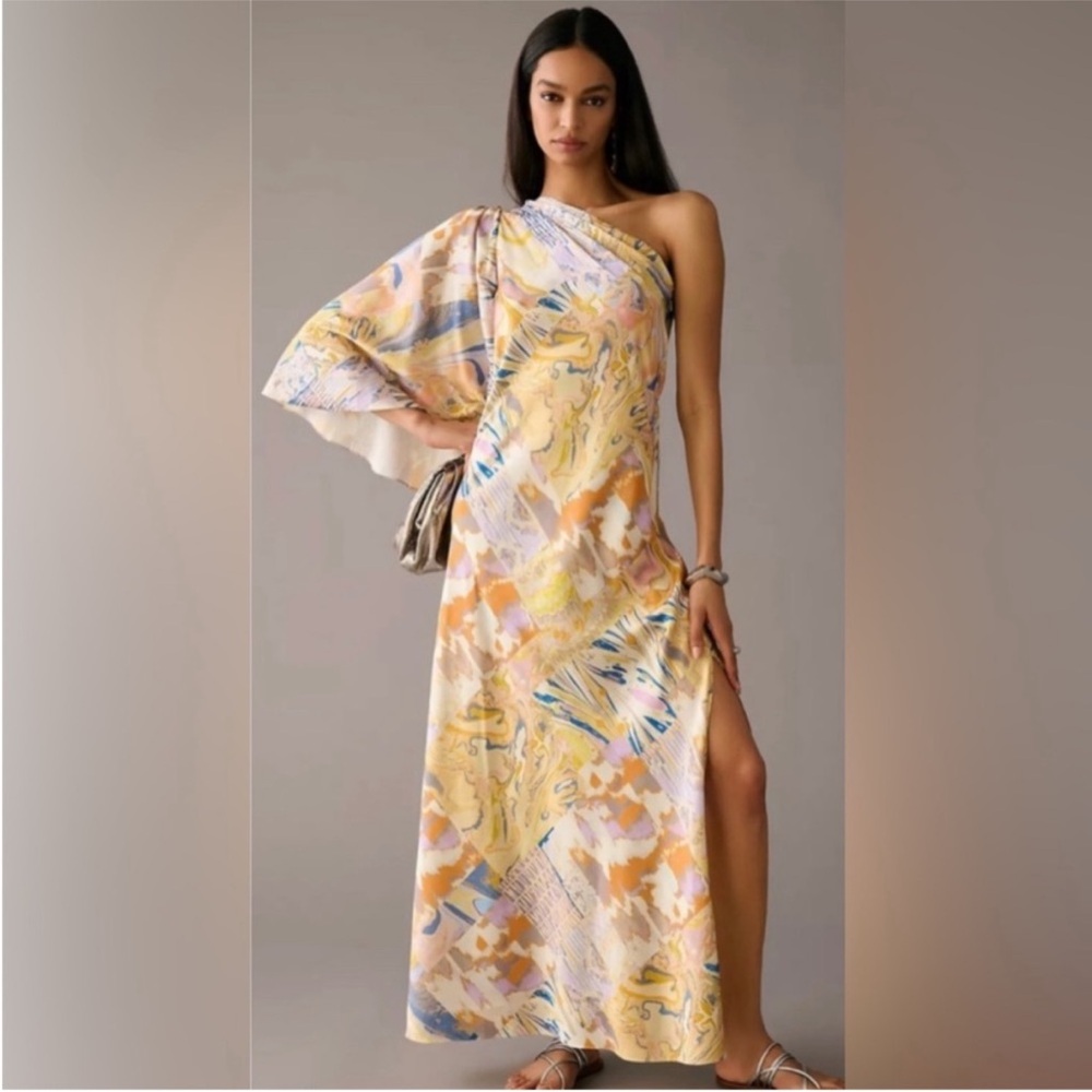 By Anthropologie Mandira Wirk One-
Shoulder Printed Dress Medium